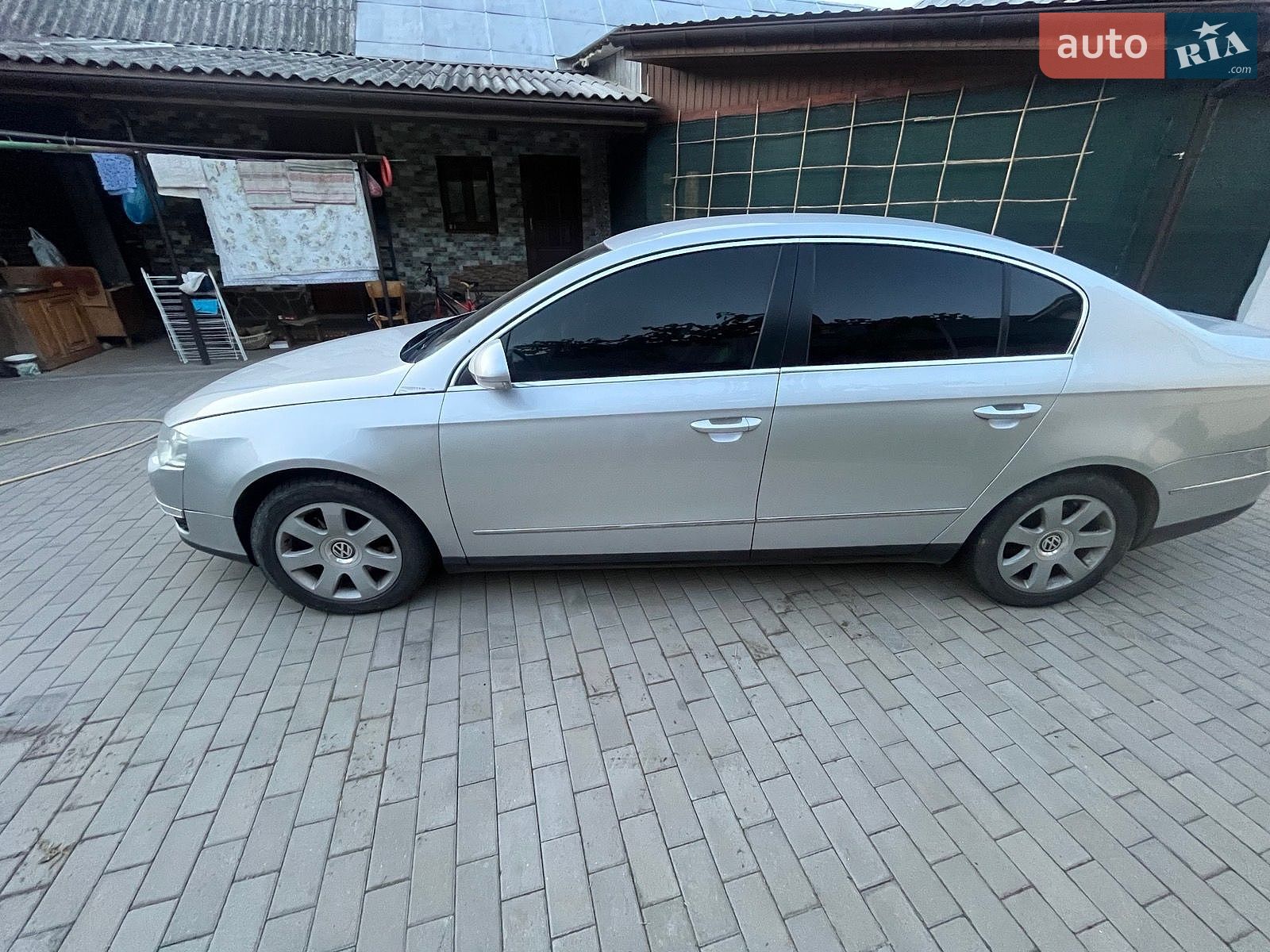 Volkswagen Passat 2005 VIN WVWZZZ3CZ6P005926 фото оголошення 4 з 12
