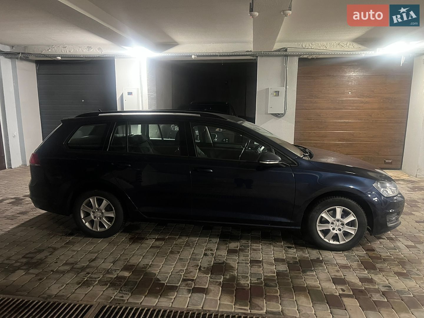 Volkswagen Golf 2015 VIN WVWZZZAUZGP541875 фото оголошення 8 з 12