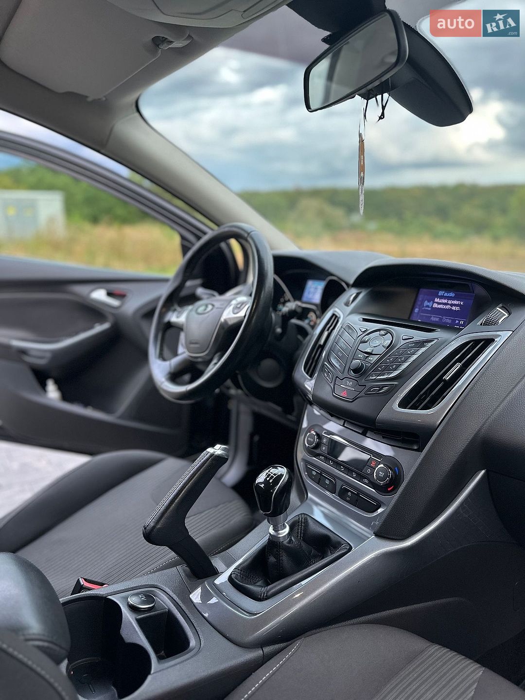 Ford Focus 2013 VIN WF0LXXGCBLDC69267 фото оголошення 10 з 44
