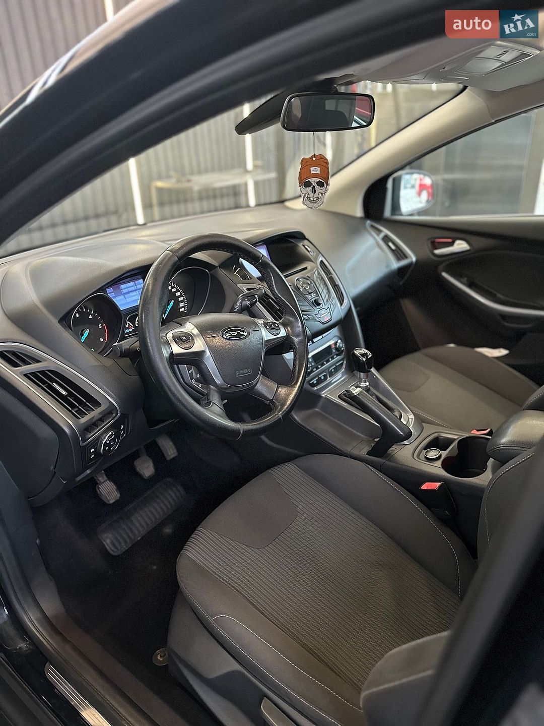 Ford Focus 2013 VIN WF0LXXGCBLDC69267 фото оголошення 34 з 44