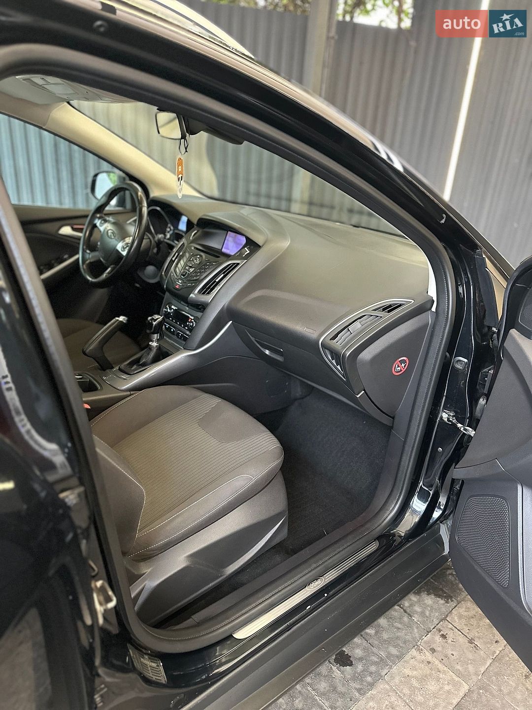 Ford Focus 2013 VIN WF0LXXGCBLDC69267 фото оголошення 37 з 44