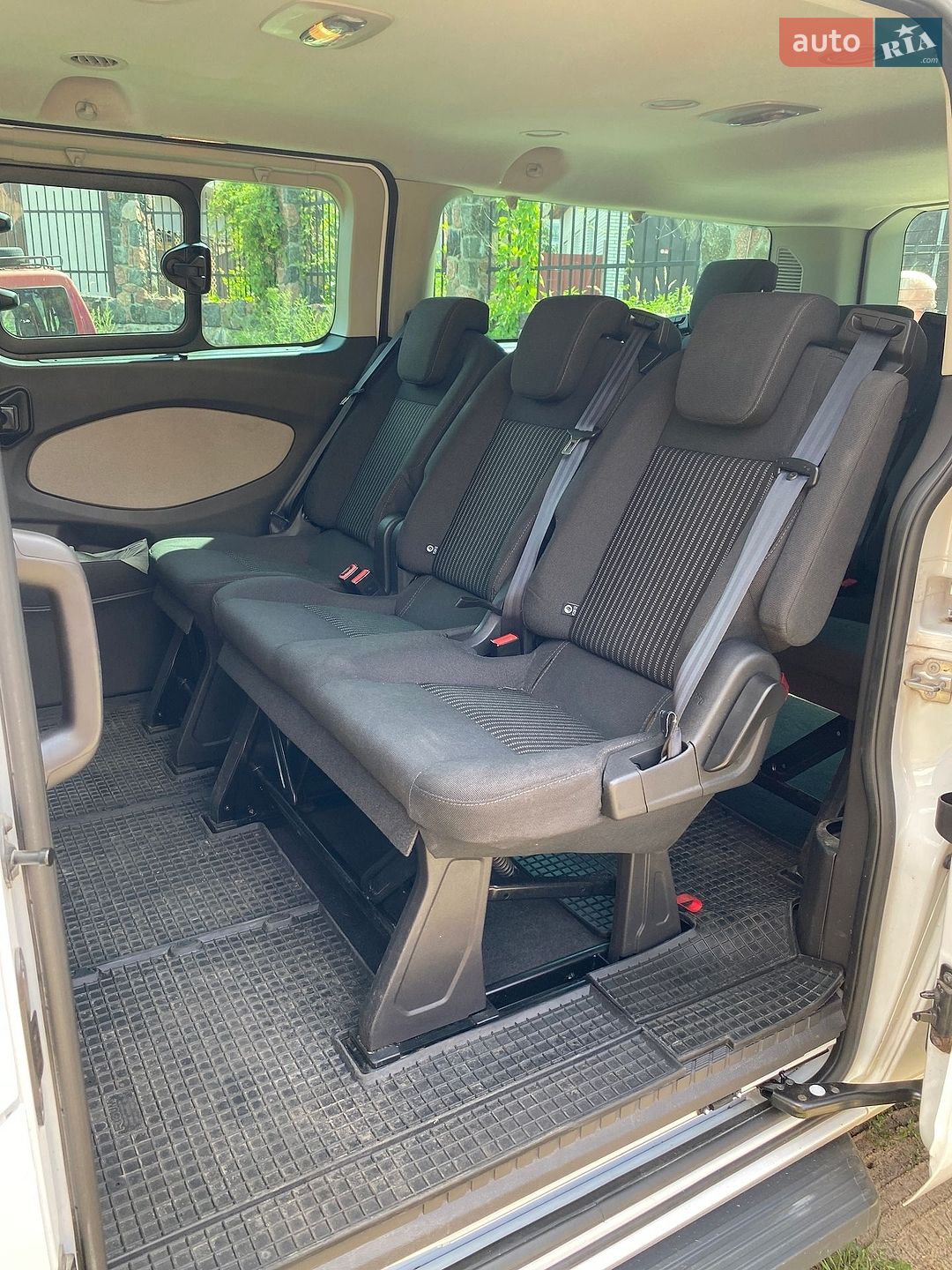 Ford Tourneo Custom 2014 VIN WF03XXTTG3EM52800 фото оголошення 27 з 28