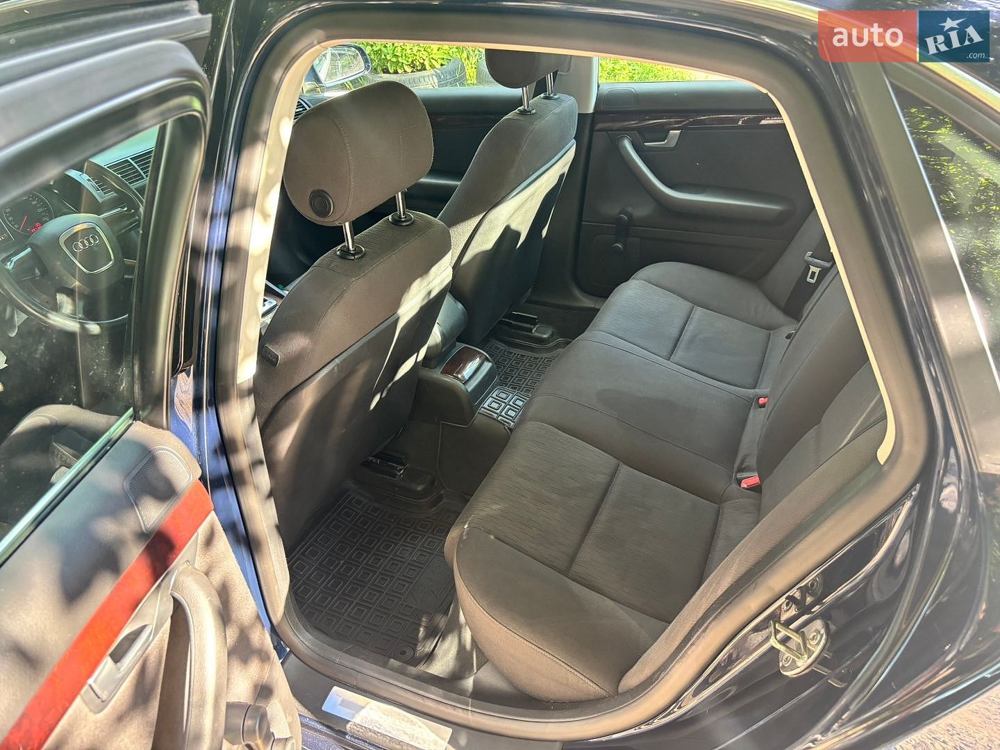 Audi A4 2005 VIN WAUZZZ8E95A573723 фото оголошення 8 з 12