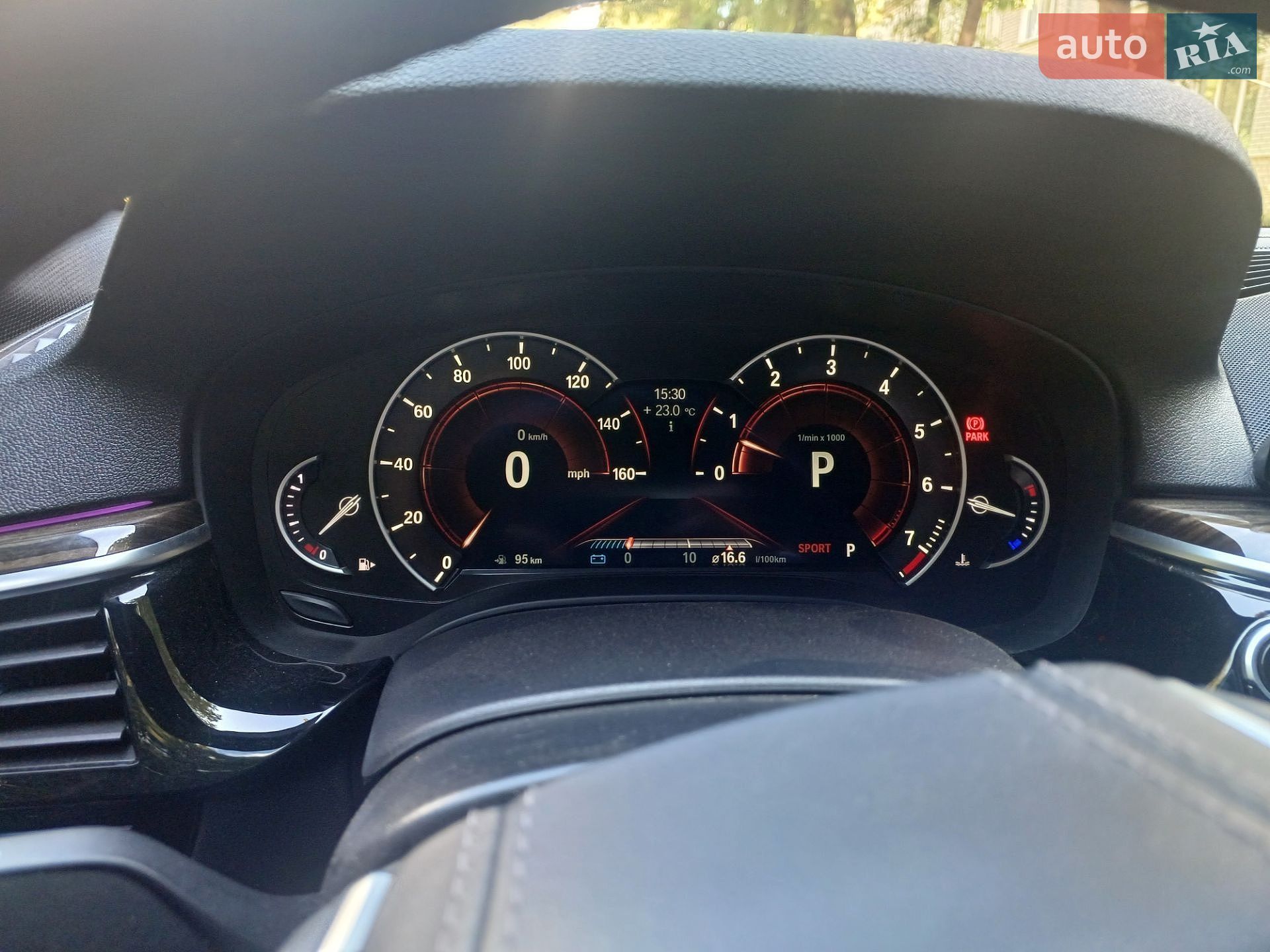 BMW 5 Series 2018 VIN WBAJA5C55JWA36853 фото оголошення 22 з 28