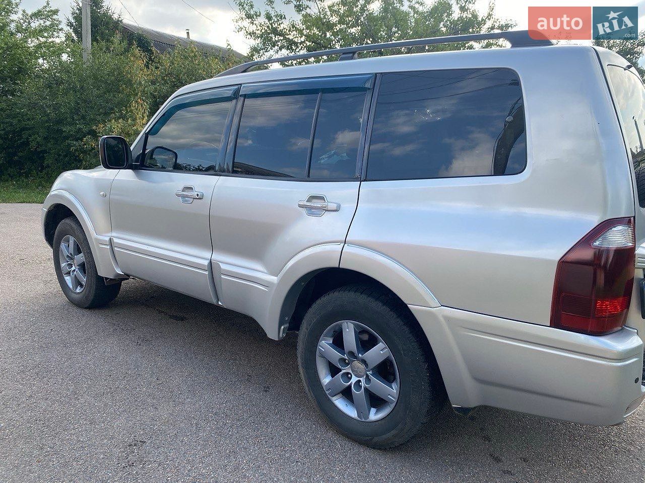 Mitsubishi Pajero Wagon 2005 VIN JMYLRV73W5J710738 фото оголошення 7 з 14