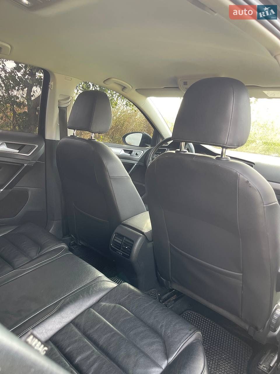 Volkswagen Golf 2014 VIN WVWZZZAUZFW902334 фото оголошення 10 з 13