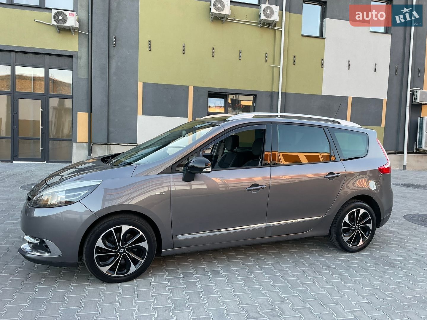 Renault Grand Scenic 2015 VIN VF1JZS0AE52136124 фото оголошення 6 з 29