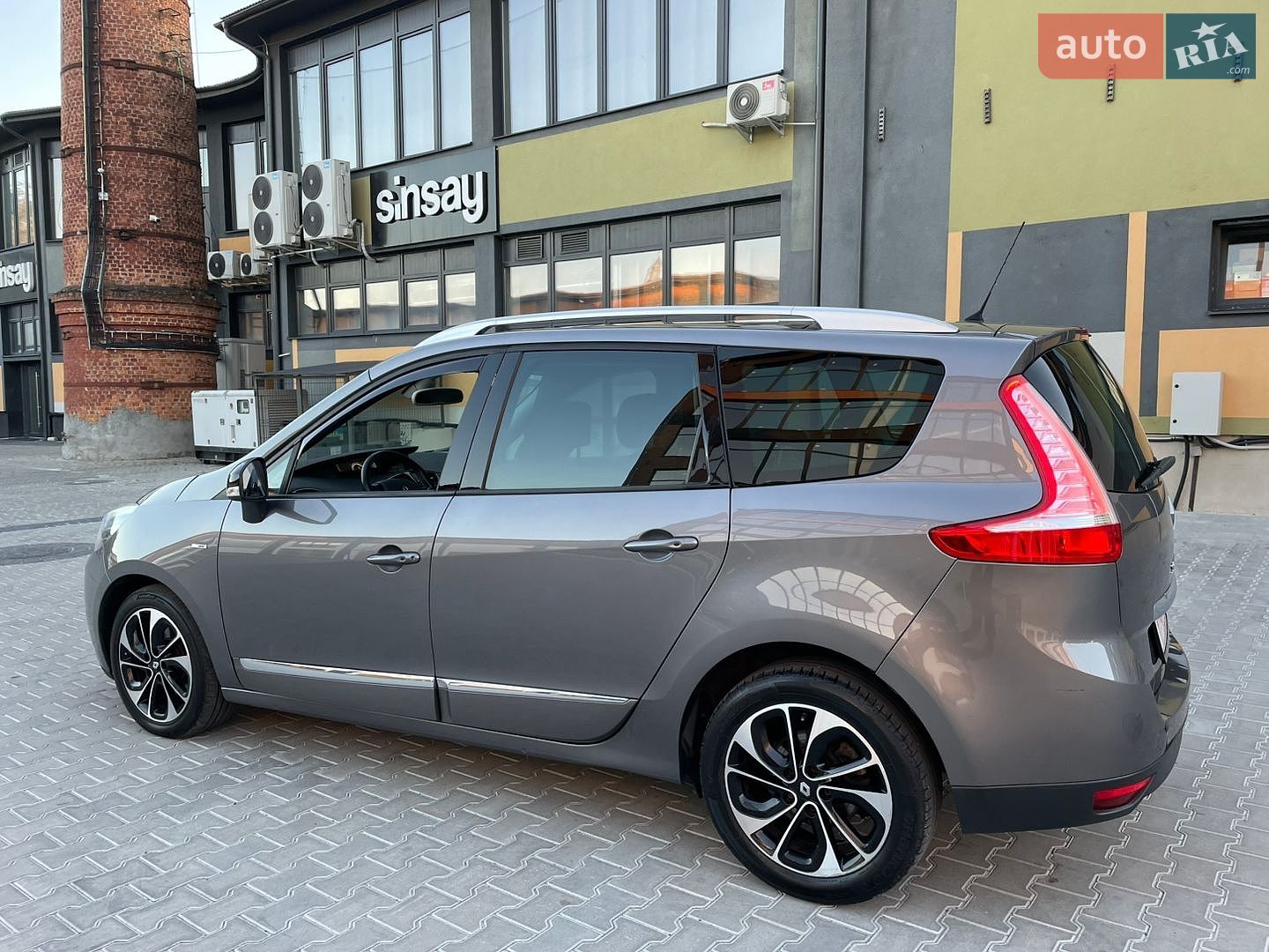 Renault Grand Scenic 2015 VIN VF1JZS0AE52136124 фото оголошення 7 з 29