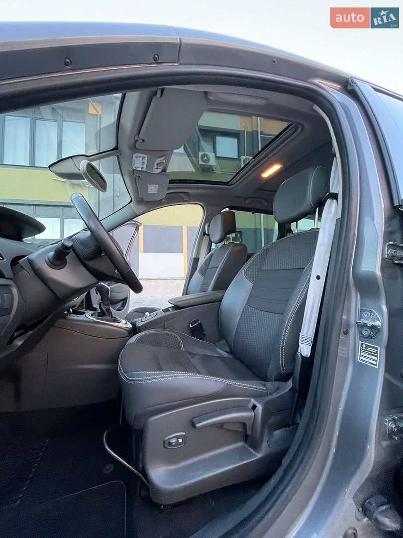 Renault Grand Scenic 2015 VIN VF1JZS0AE52136124 фото оголошення 16 з 29