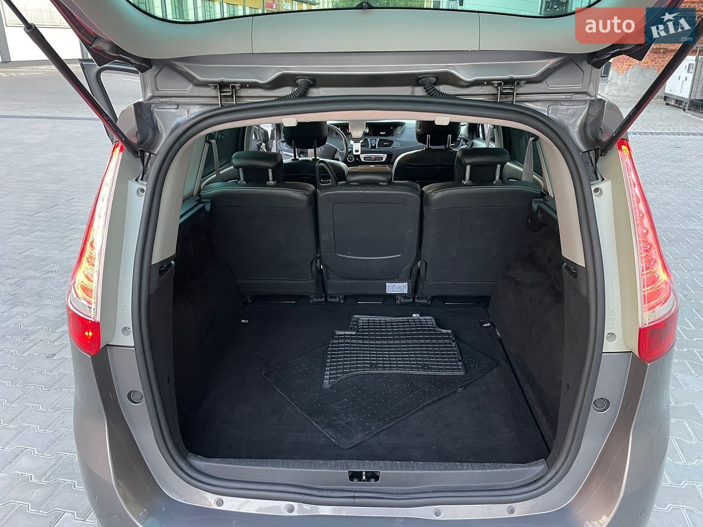 Renault Grand Scenic 2015 VIN VF1JZS0AE52136124 фото оголошення 27 з 29
