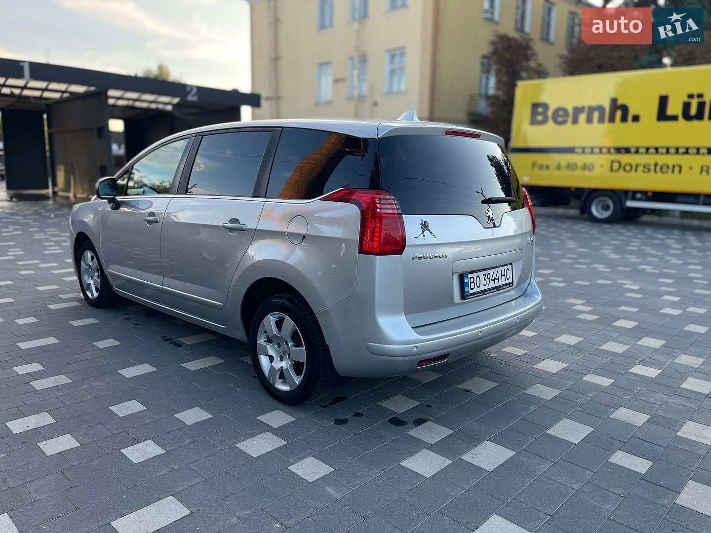 Peugeot 5008 2013 VIN VF30E9HD8DS081728 фото оголошення 11 з 51