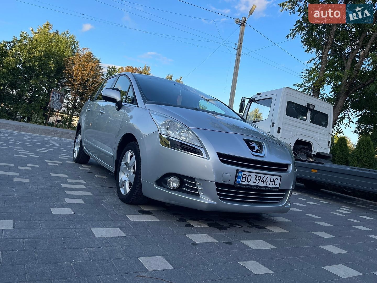 Peugeot 5008 2013 VIN VF30E9HD8DS081728 фото оголошення 2 з 51