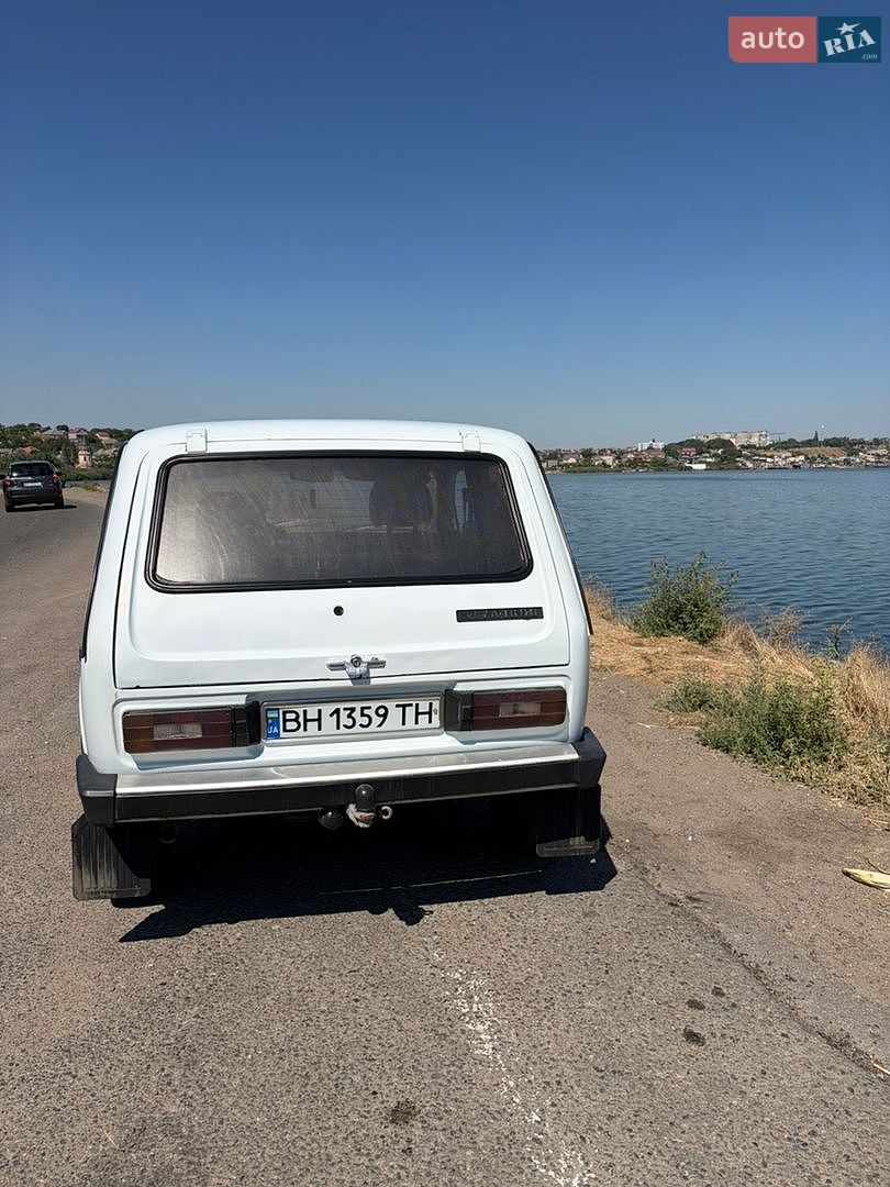 ВАЗ / Lada 2121 Нива 1983 VIN XTA212100D0302200 фото оголошення 9 з 18