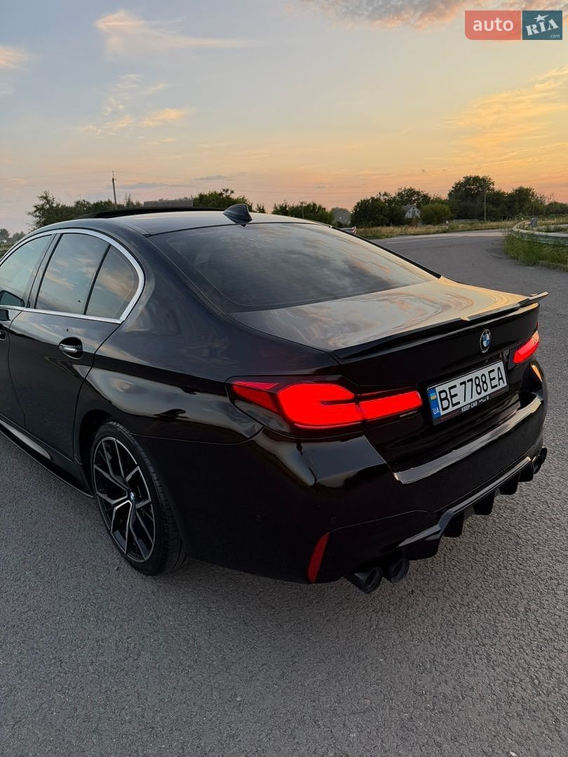 BMW 5 Series 2017 VIN WBAJA5C37HWA35129 фото оголошення 10 з 22