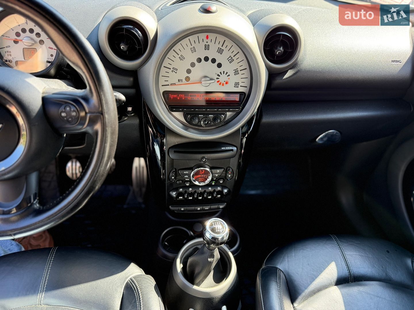Mini Cooper 2011 VIN WMWZC5C54BWM10316 фото оголошення 14 з 33