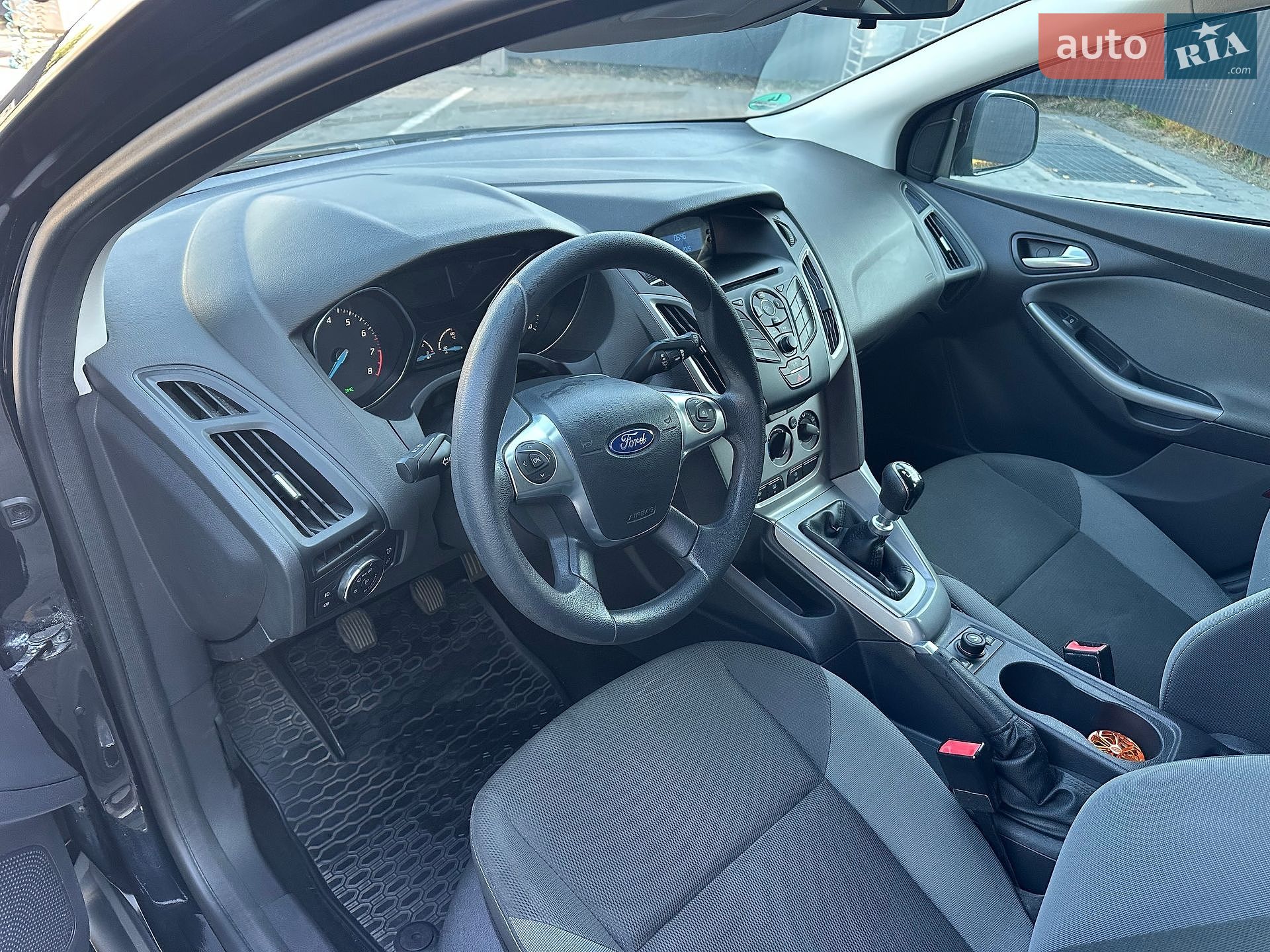 Ford Focus 2011 VIN WF0KXXGCBKBK56608 фото оголошення 7 з 13