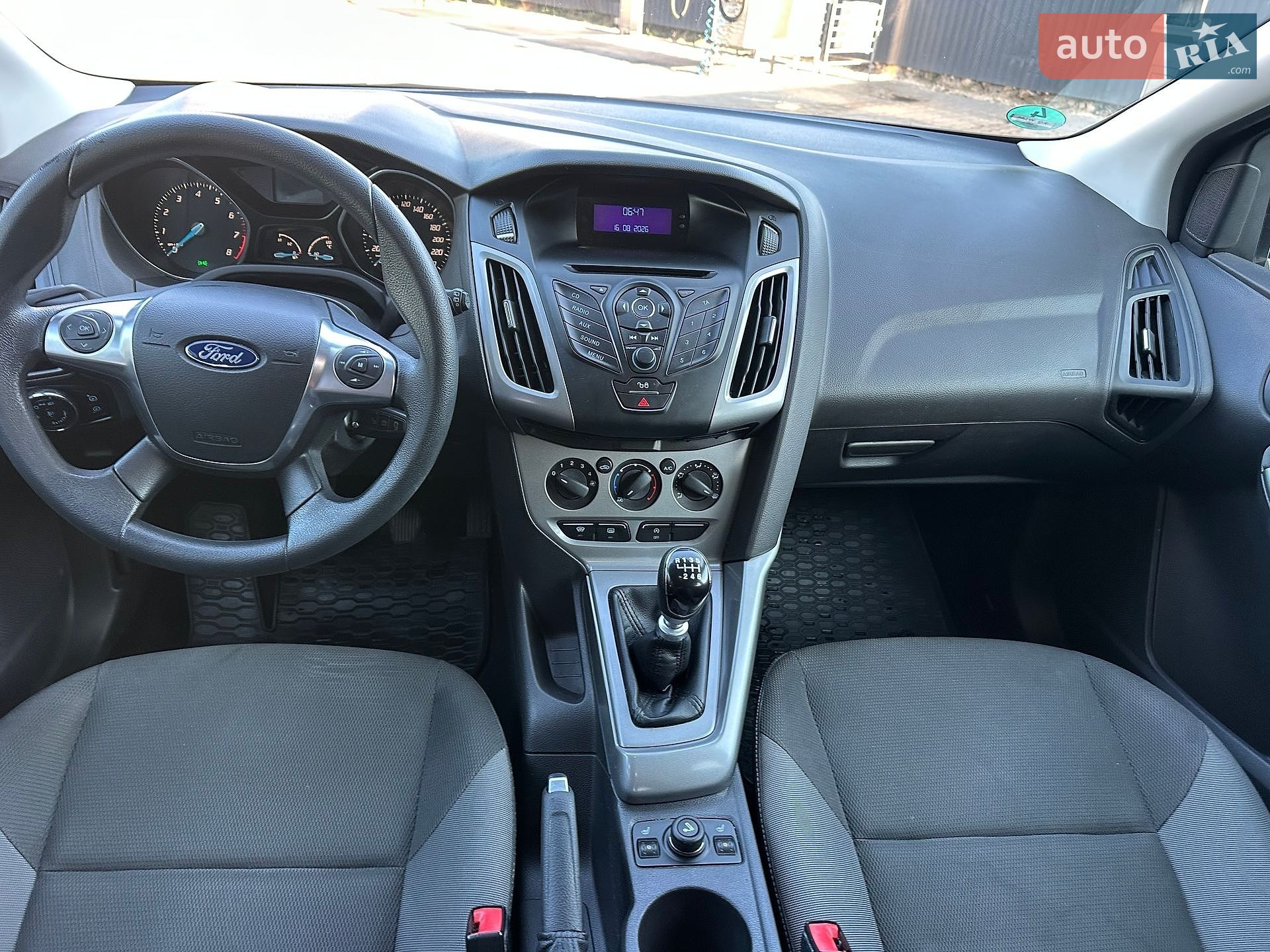 Ford Focus 2011 VIN WF0KXXGCBKBK56608 фото оголошення 9 з 13