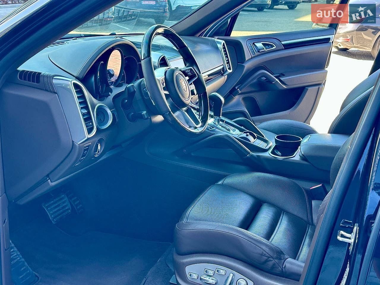 Porsche Cayenne 2015 VIN WP1AF2A22FLA38916 фото оголошення 14 з 29