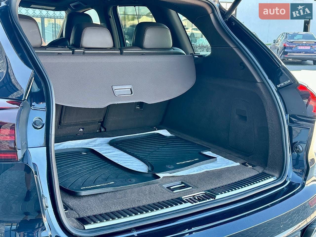 Porsche Cayenne 2015 VIN WP1AF2A22FLA38916 фото оголошення 24 з 29