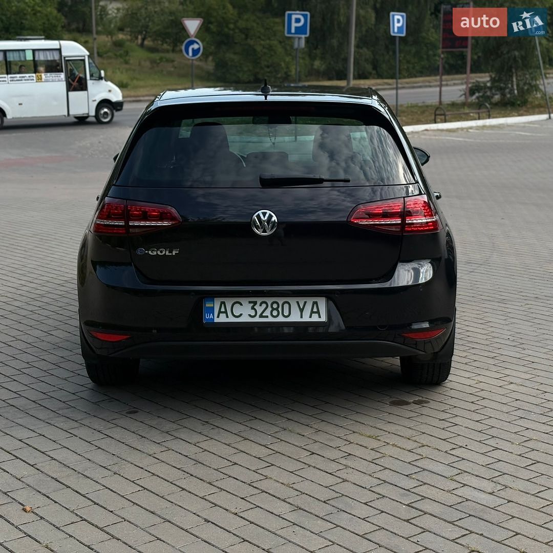 Volkswagen e-Golf 2015 VIN WVWZZZAUZFW911632 фото оголошення 8 з 28