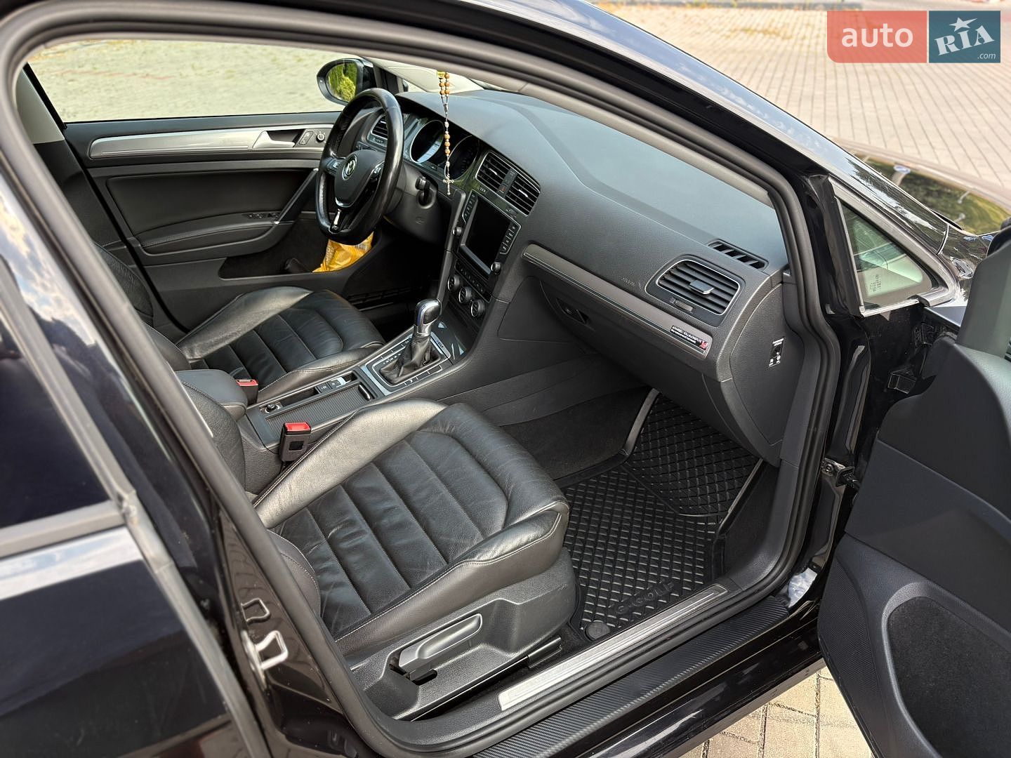 Volkswagen e-Golf 2015 VIN WVWZZZAUZFW911632 фото оголошення 20 з 28