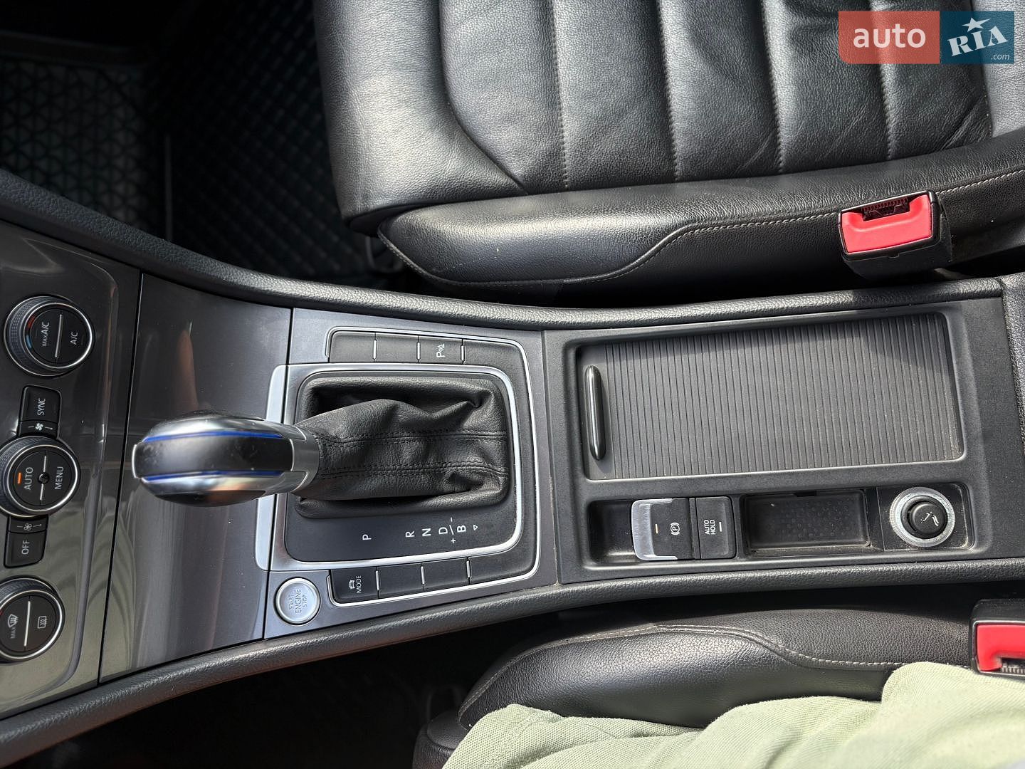 Volkswagen e-Golf 2015 VIN WVWZZZAUZFW911632 фото оголошення 26 з 28