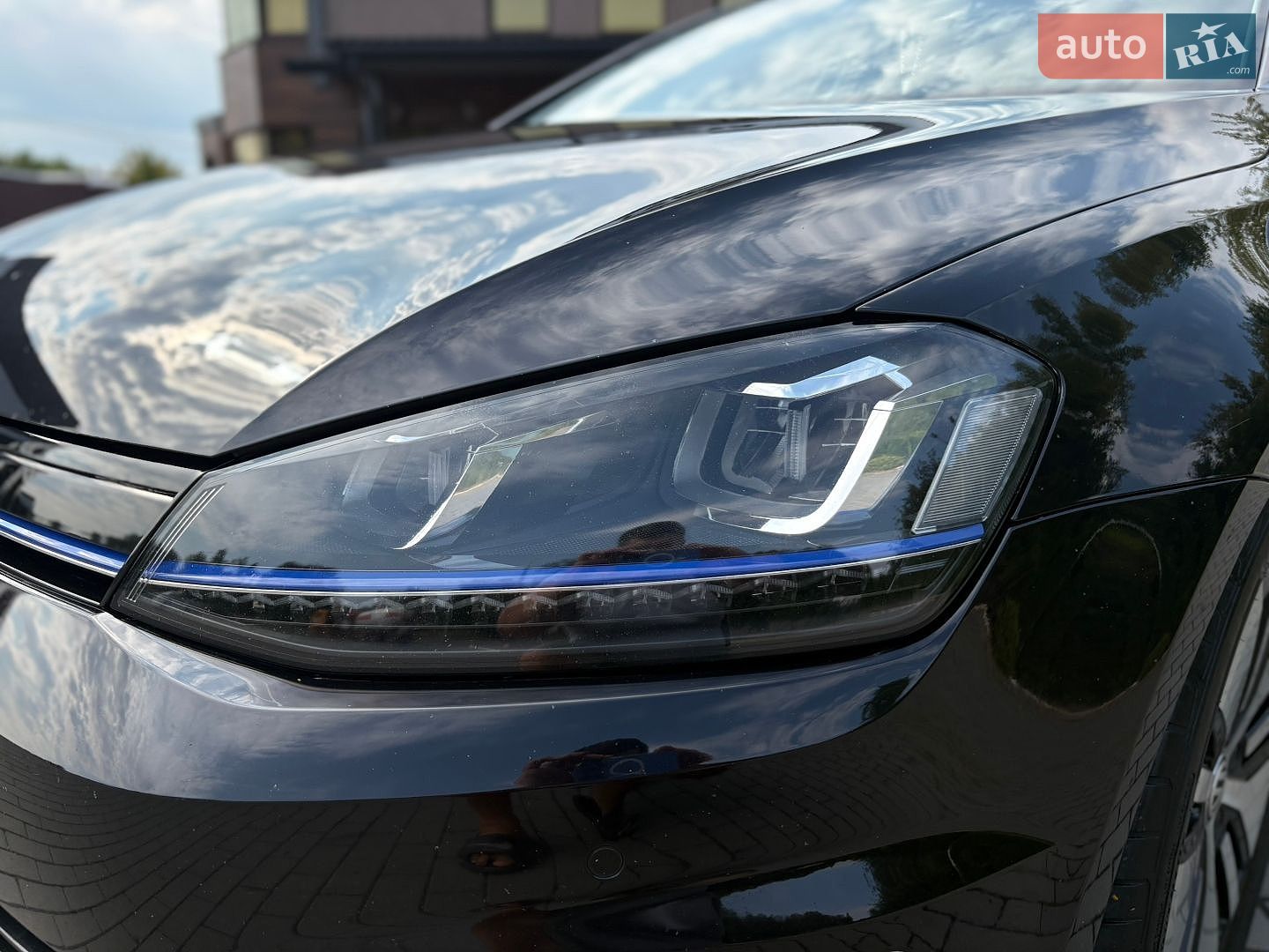 Volkswagen e-Golf 2015 VIN WVWZZZAUZFW911632 фото оголошення 28 з 28
