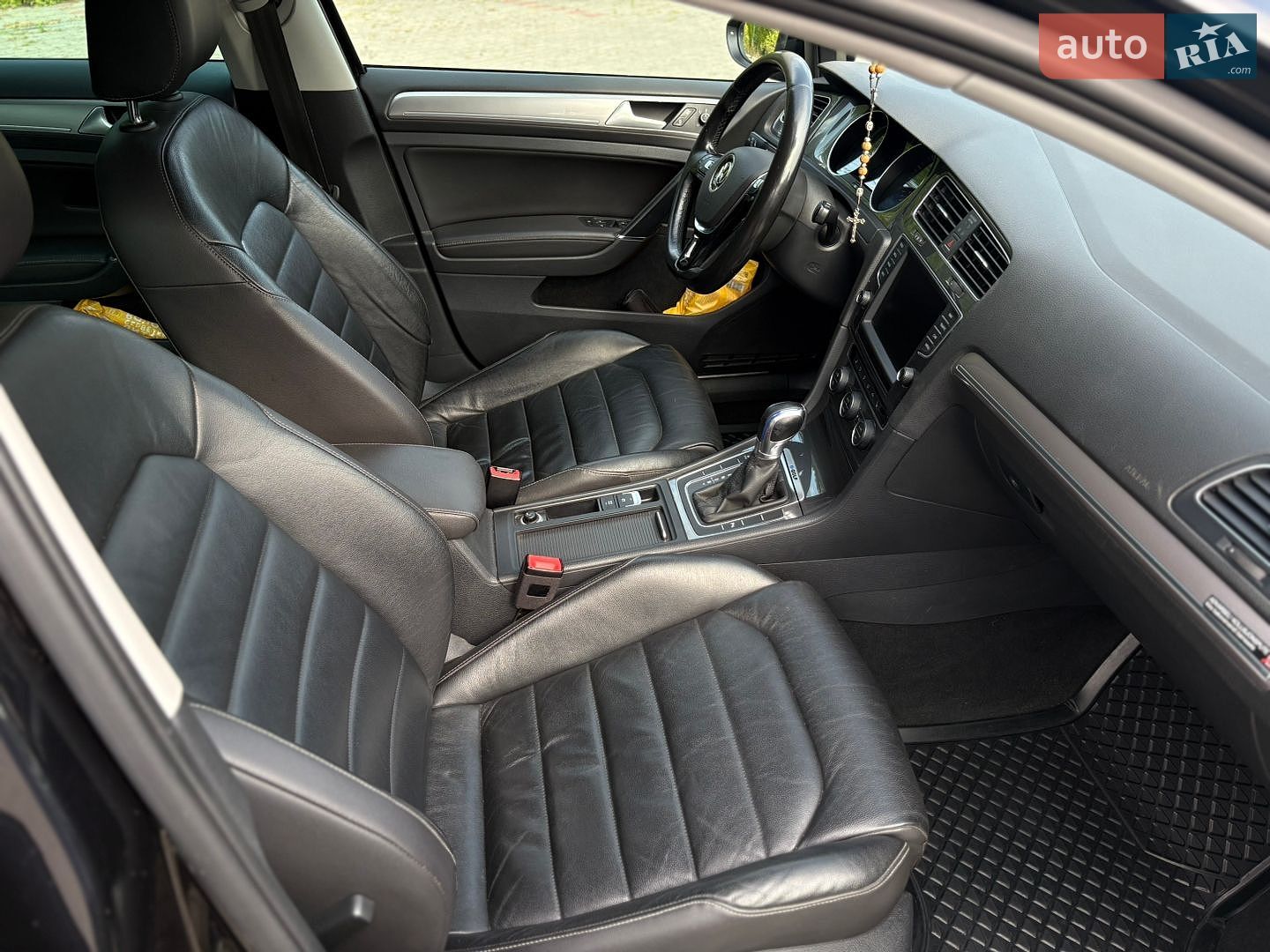 Volkswagen e-Golf 2015 VIN WVWZZZAUZFW911632 фото оголошення 21 з 28