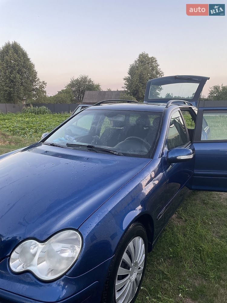 Mercedes-Benz C-Class 2004 VIN WDB2032081F653841 фото оголошення 9 з 9