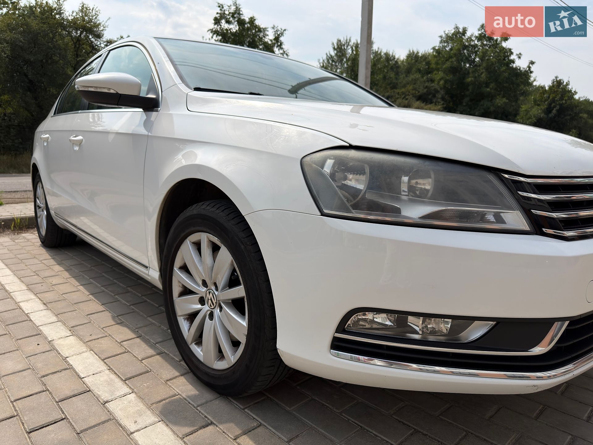 Volkswagen Passat 2014 VIN WVWZZZ3CZEE144046 фото оголошення 11 з 16