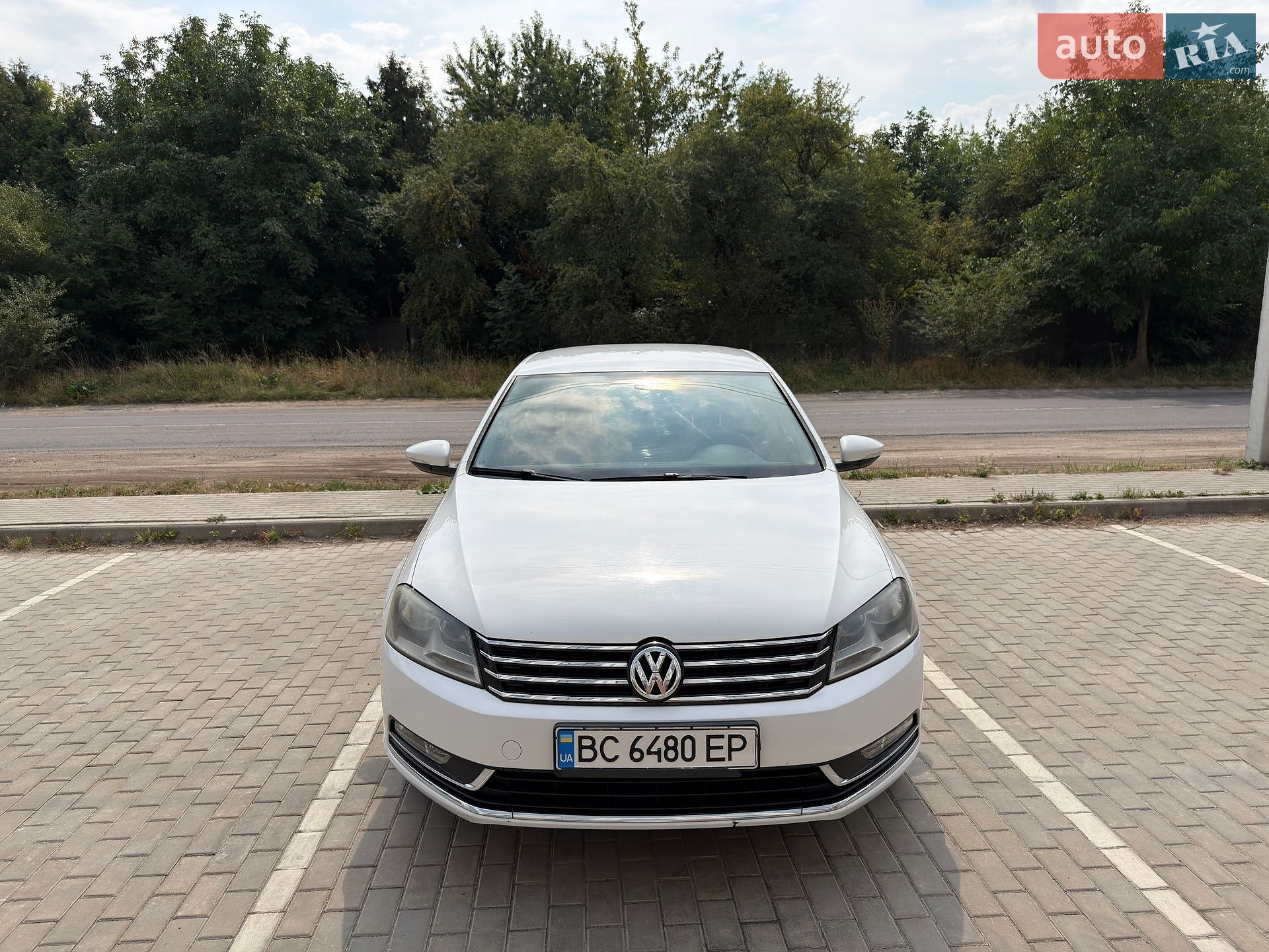 Volkswagen Passat 2014 VIN WVWZZZ3CZEE144046 фото оголошення 10 з 16