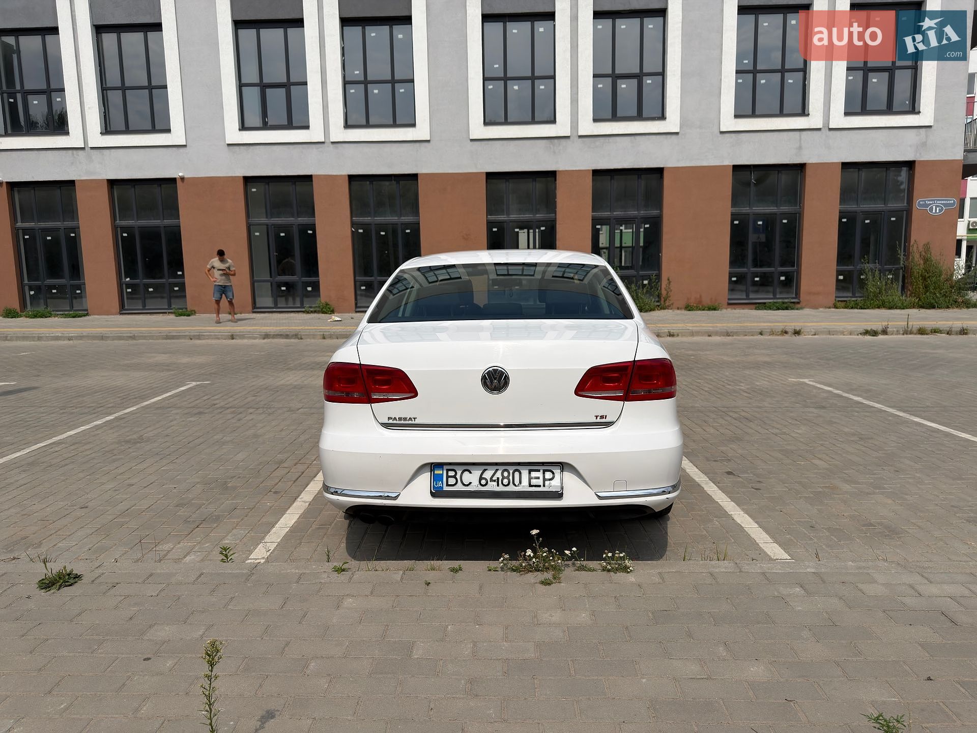 Volkswagen Passat 2014 VIN WVWZZZ3CZEE144046 фото оголошення 9 з 16