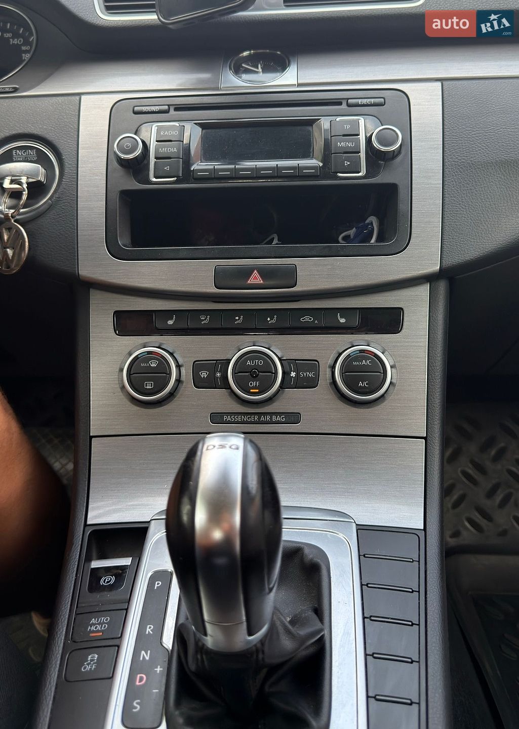Volkswagen Passat 2014 VIN WVWZZZ3CZEE144046 фото оголошення 14 з 16