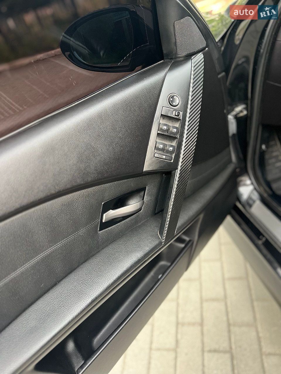 BMW 5 Series 2006 VIN WBANJ31070CP79167 фото оголошення 27 з 35