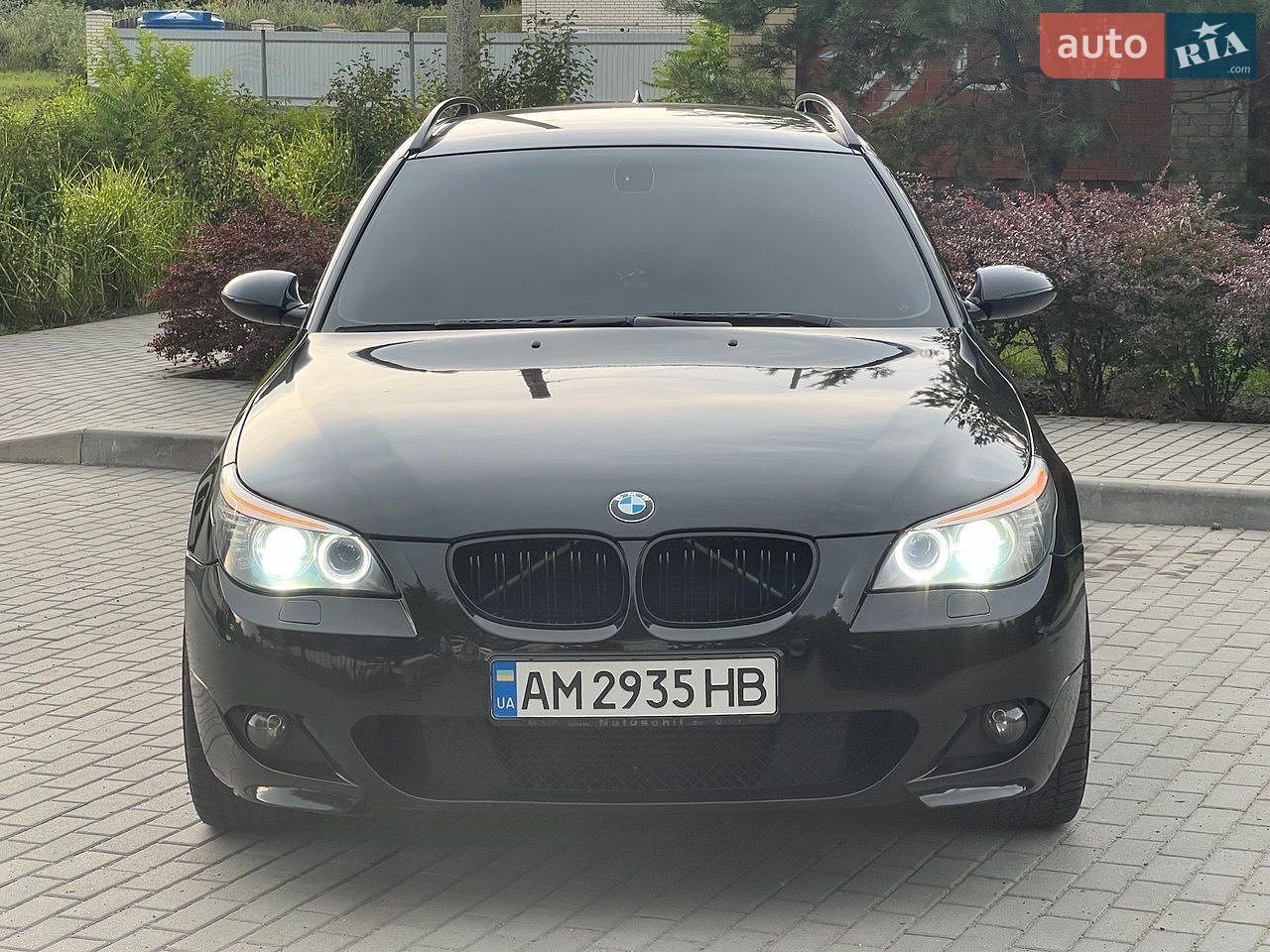 BMW 5 Series 2006 VIN WBANJ31070CP79167 фото оголошення 33 з 35