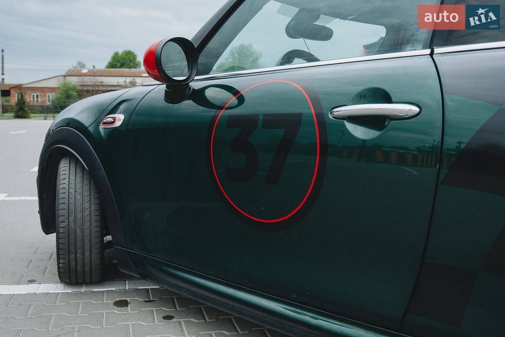 Mini Hatch 2017 VIN WMWXM910802F98557 фото оголошення 9 з 31