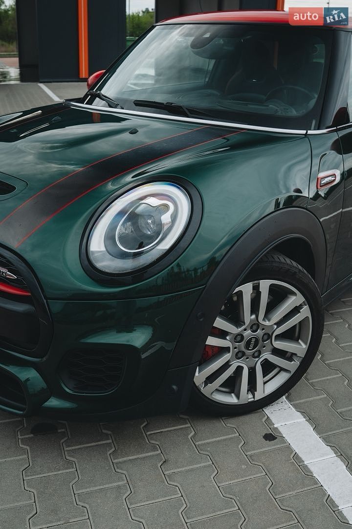 Mini Hatch 2017 VIN WMWXM910802F98557 фото оголошення 11 з 31