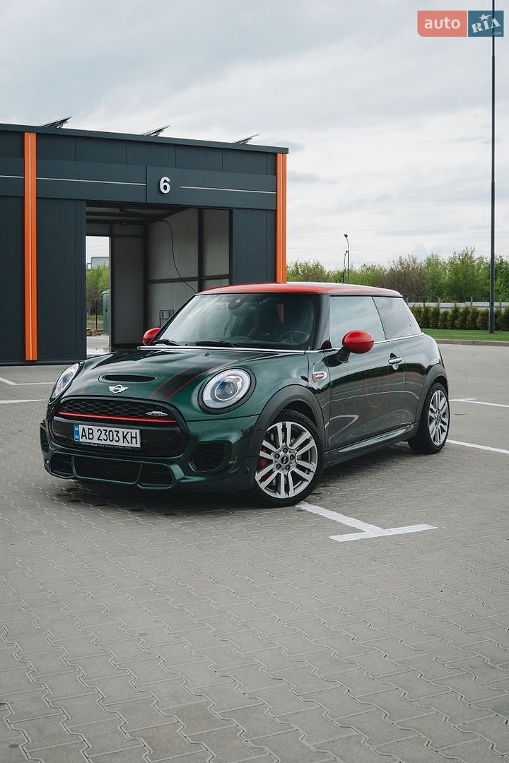 Mini Hatch 2017 VIN WMWXM910802F98557 фото оголошення 14 з 31