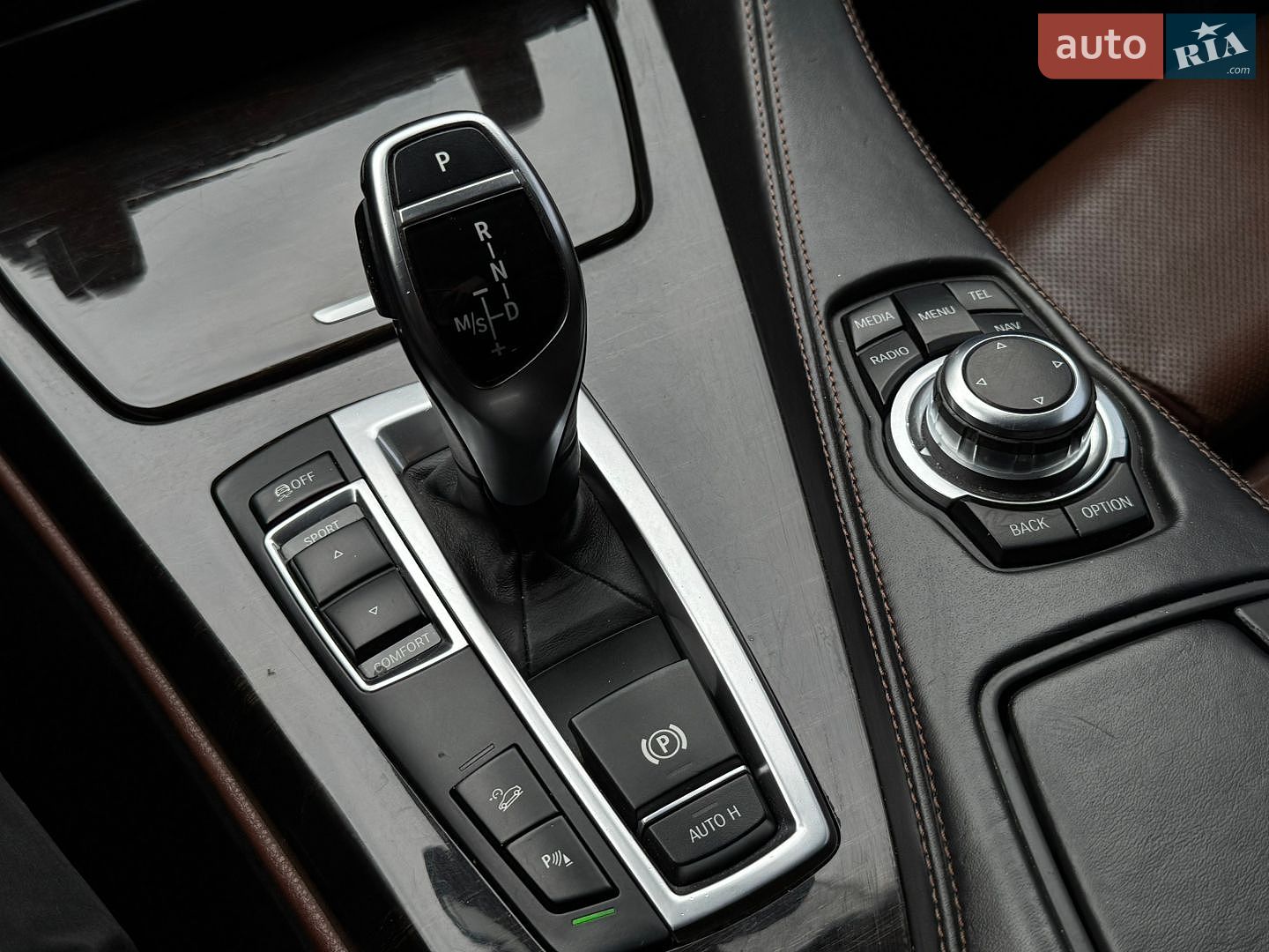 BMW 6 Series Gran Coupe 2013 VIN WBA6B81070DZ71830 фото оголошення 19 з 28