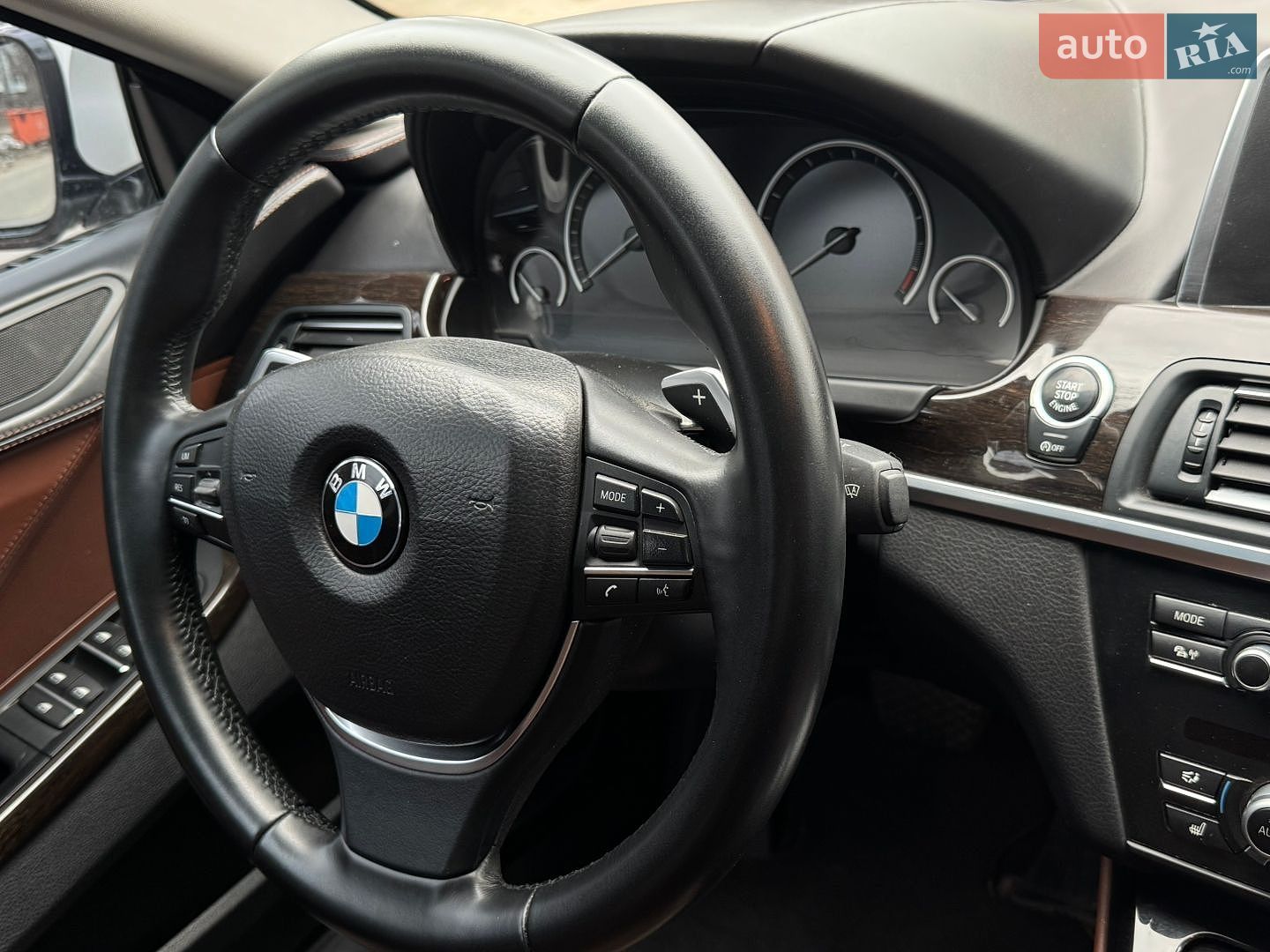 BMW 6 Series Gran Coupe 2013 VIN WBA6B81070DZ71830 фото оголошення 23 з 28