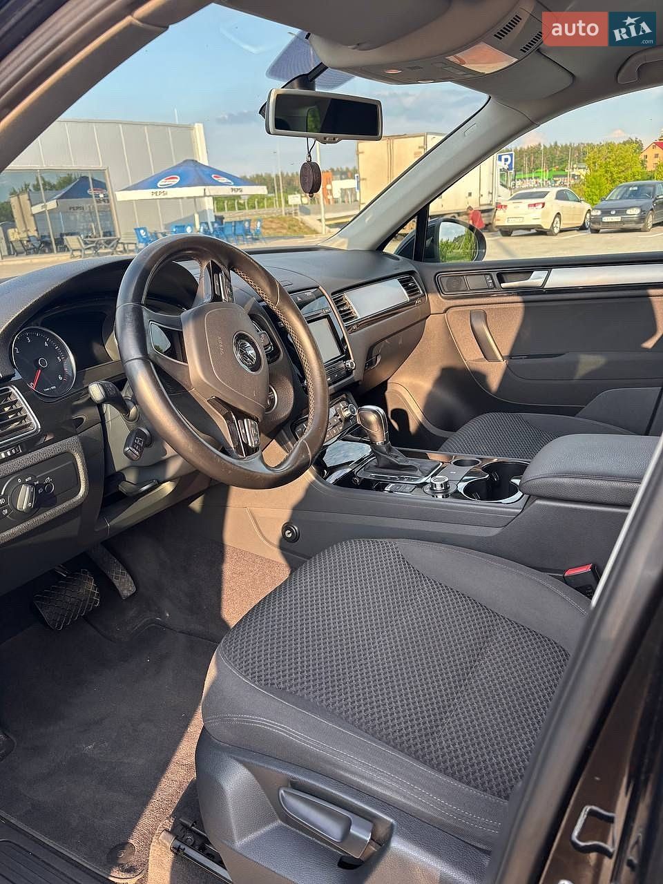 Volkswagen Touareg 2013 VIN WVGZZZ7PZED023329 фото оголошення 6 з 12
