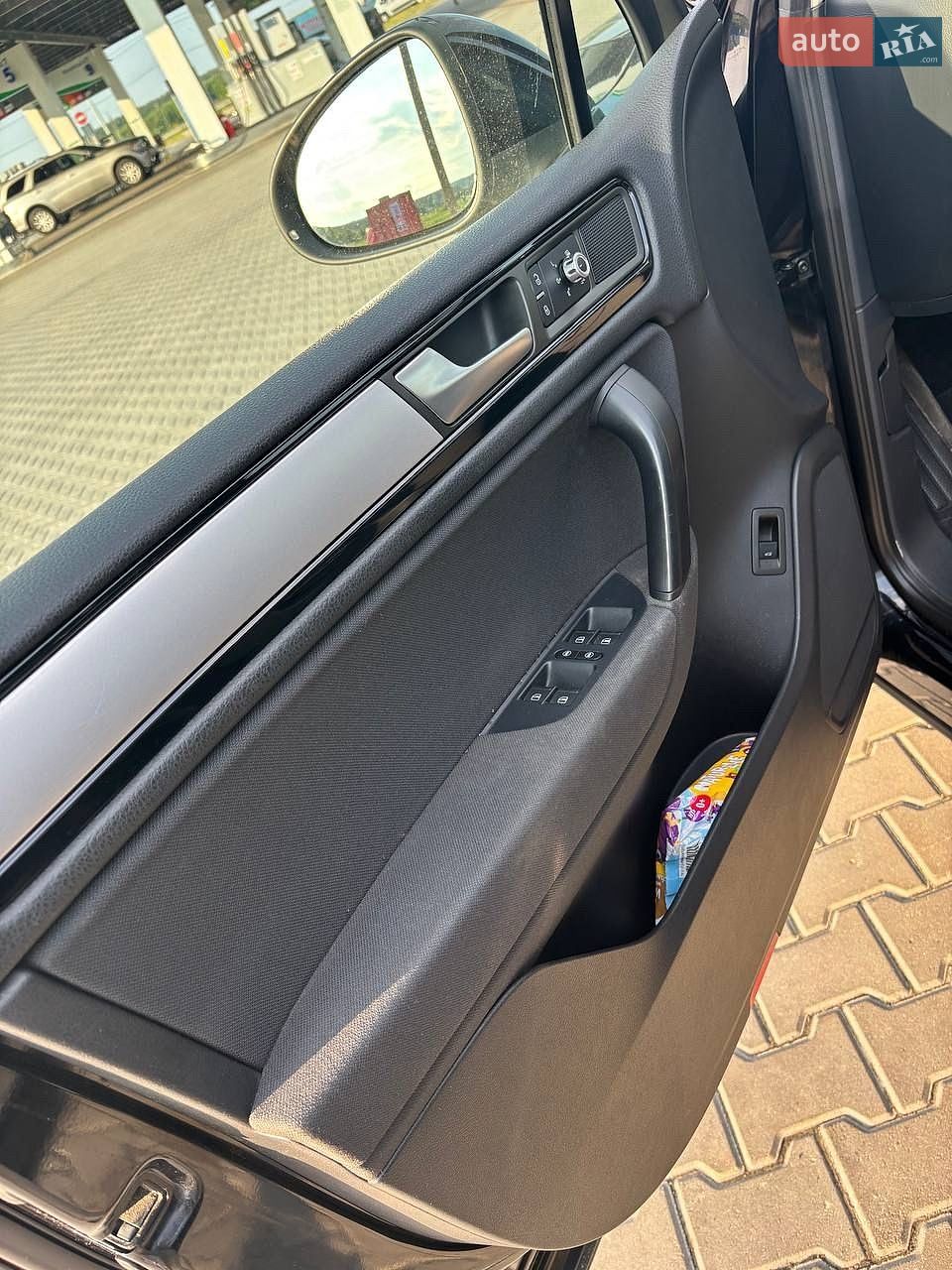 Volkswagen Touareg 2013 VIN WVGZZZ7PZED023329 фото оголошення 8 з 12
