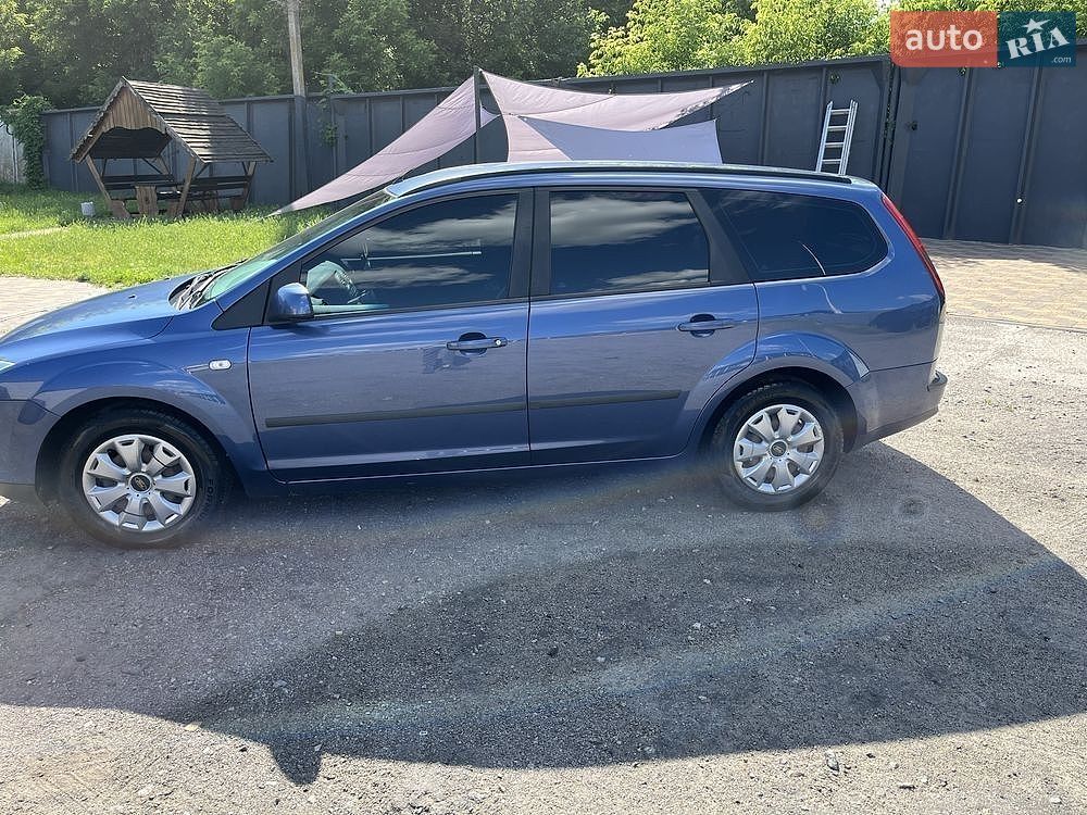 Ford Focus 2005 VIN WF0WXXGCDW5R09666 фото оголошення 3 з 9