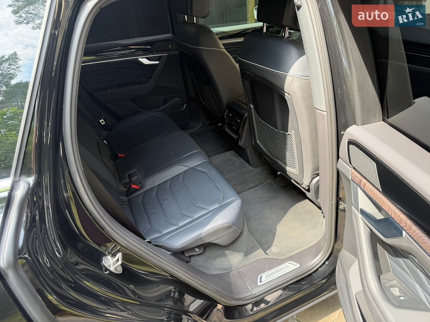 Volkswagen Touareg 2023 VIN WVGZZZCR5PD026586 фото оголошення 13 з 19