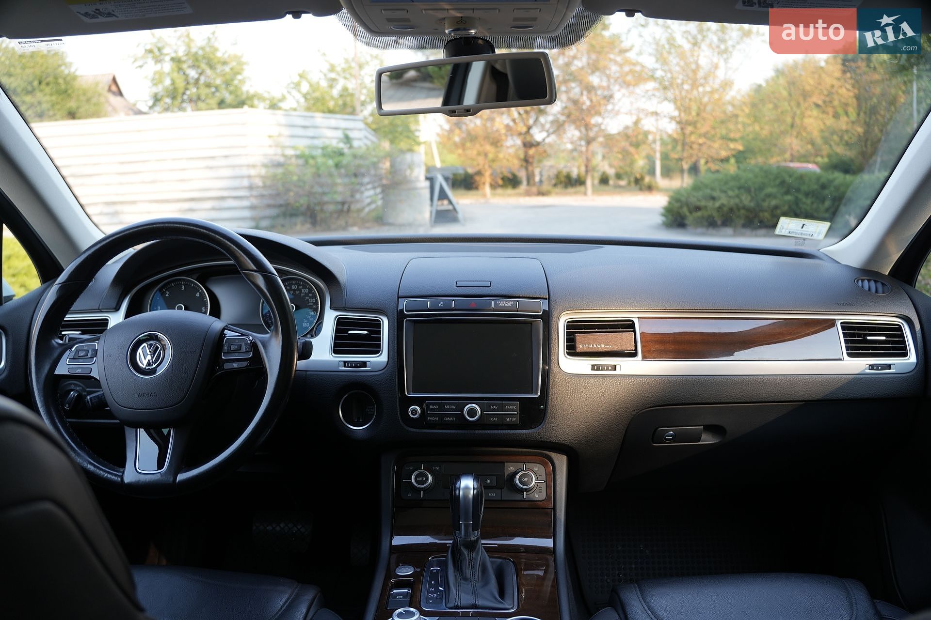 Volkswagen Touareg 2015 VIN WVGEP9BP5FD007703 фото оголошення 13 з 21