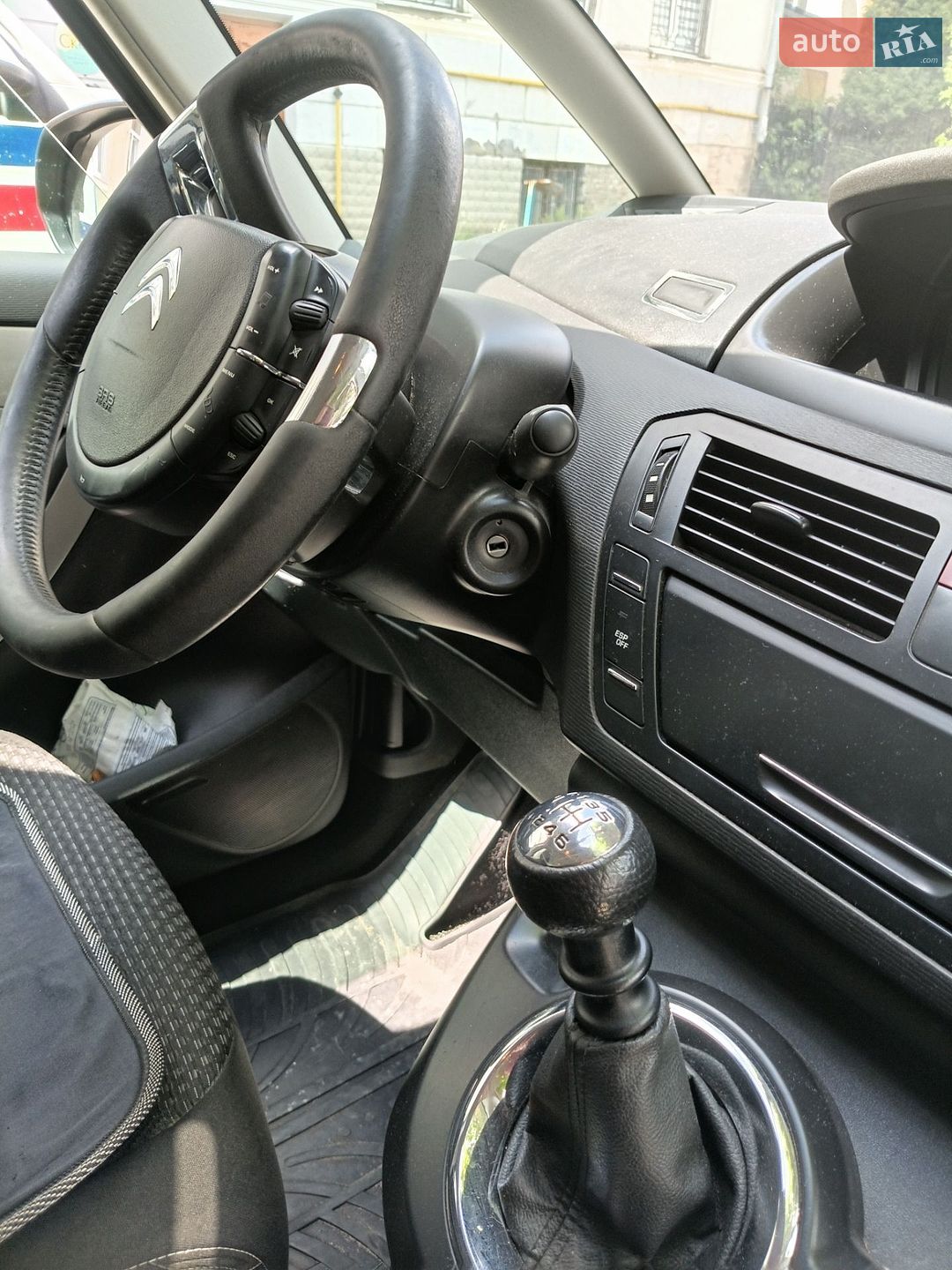 Citroen C4 Picasso 2011 VIN VF7UA9HR8BJ741401 фото оголошення 18 з 24