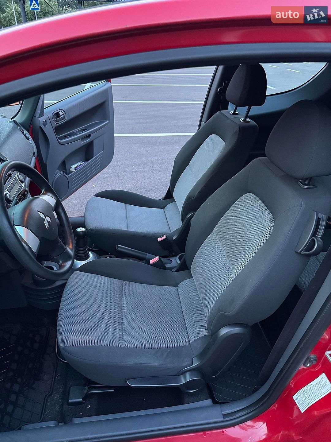 Mitsubishi Colt 2008 VIN XMCMJZ34A9F001463 фото оголошення 3 з 28