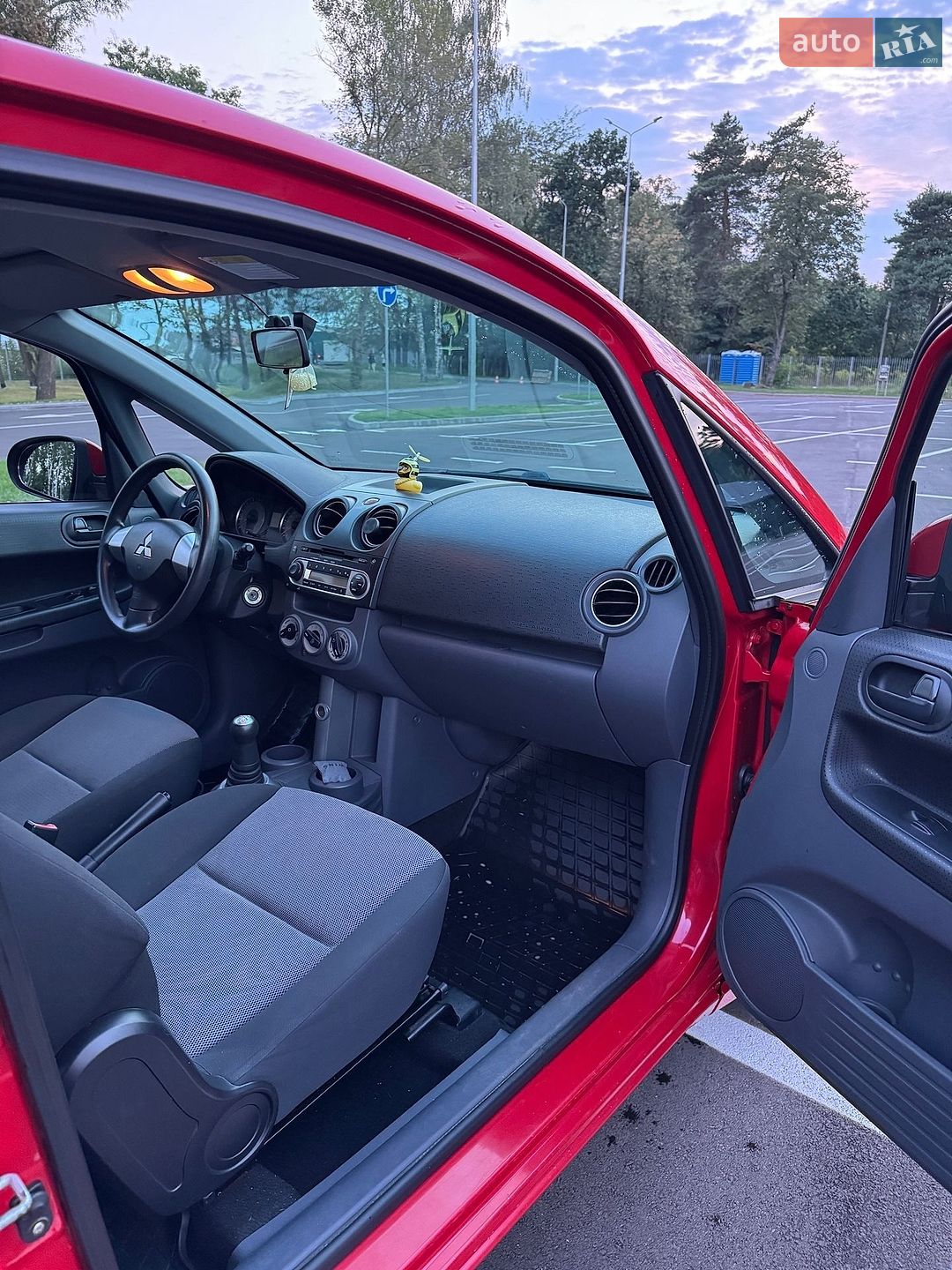 Mitsubishi Colt 2008 VIN XMCMJZ34A9F001463 фото оголошення 13 з 28