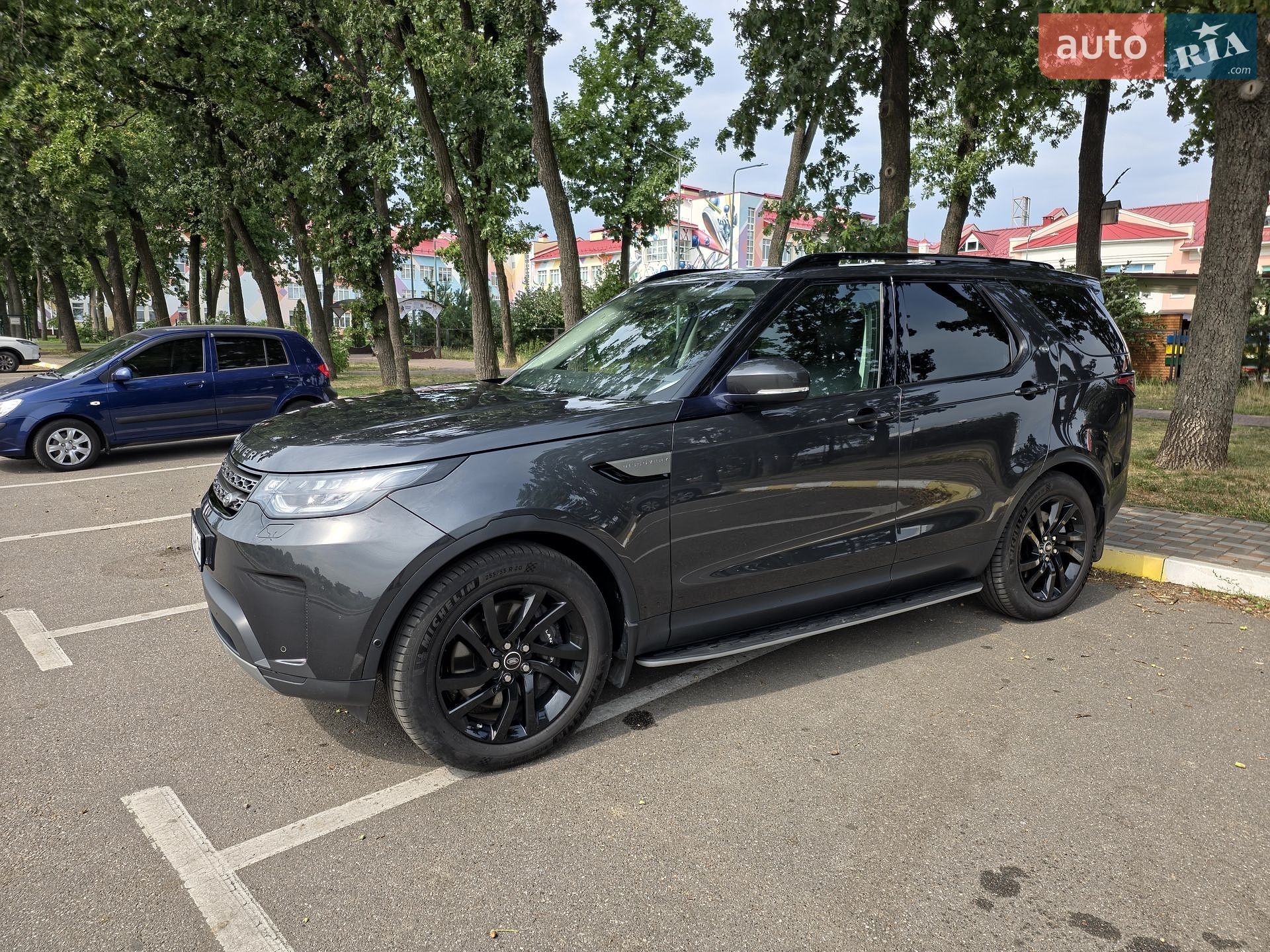 Land Rover Discovery 2019 VIN SALRA2BKXK2414689 фото оголошення 9 з 25