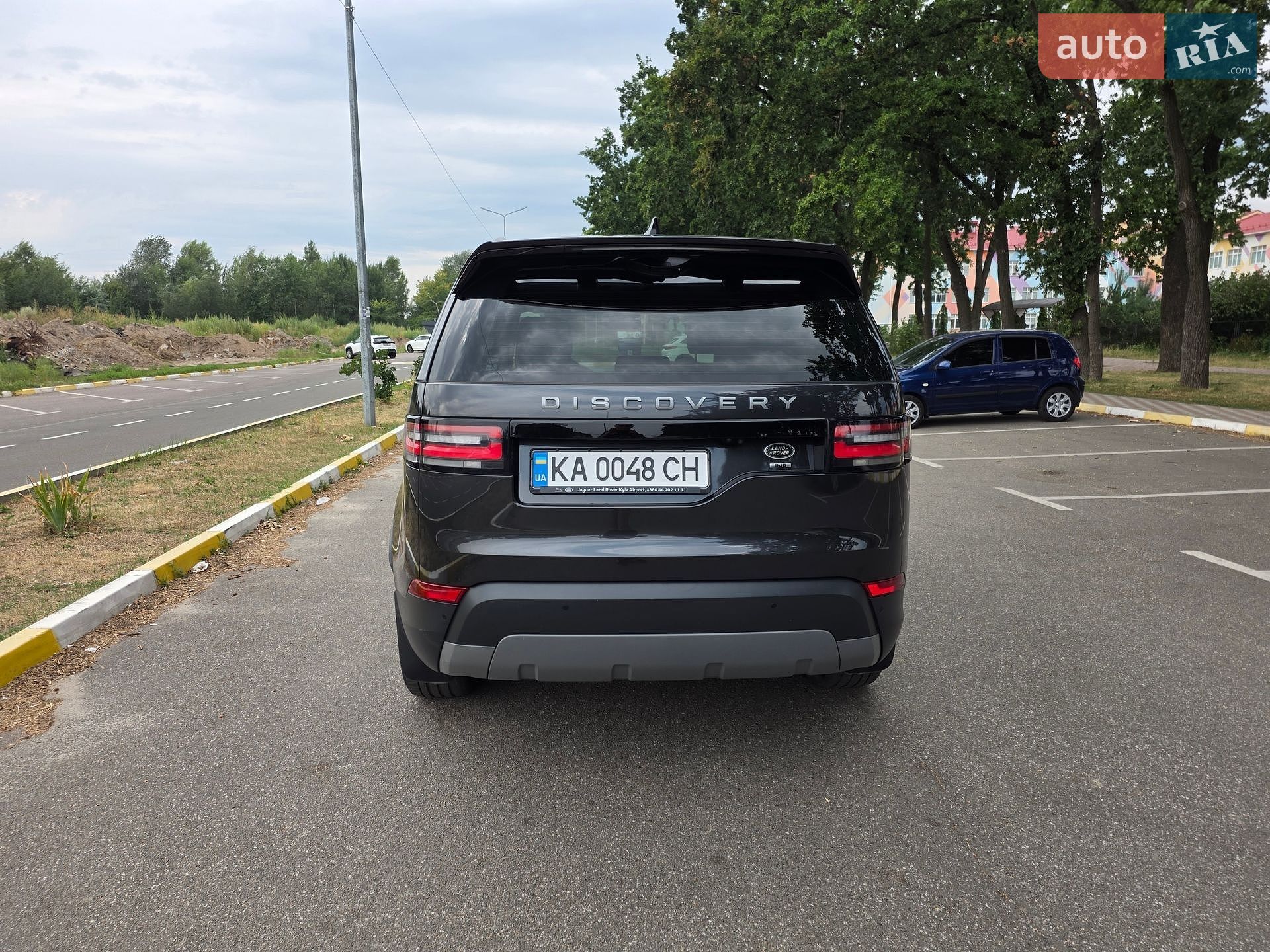 Land Rover Discovery 2019 VIN SALRA2BKXK2414689 фото оголошення 11 з 25